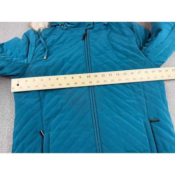 White Stag Women's Small Quilted Puffer Jacket With Faux Fur Trim Hood - Picture 9 of 13